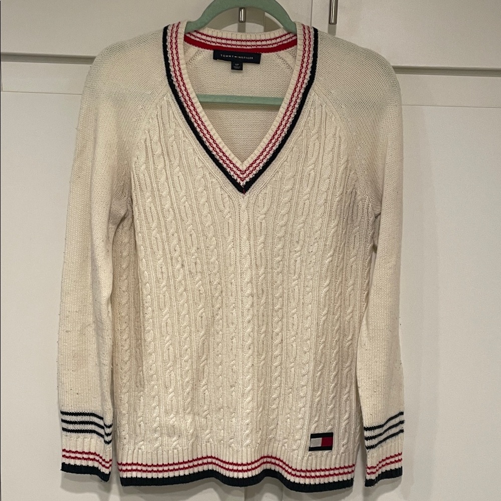Tommy Hilfiger Women's Cream V-Neck Sweater with Red and Blue Trim Small